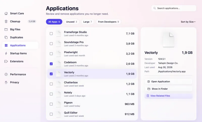MacGlint Applications screen listing apps with size and last used time, and a detail panel for the selected app.